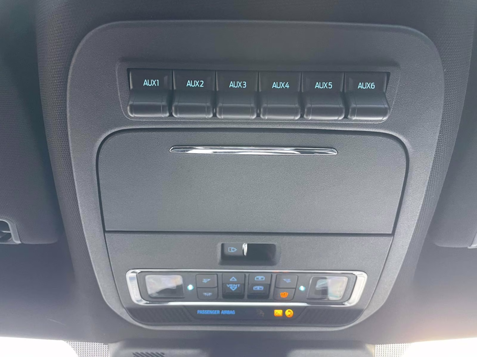 2026 Black Metallic Ford Super Duty F-250 SRW Platinum 4X4 Truck