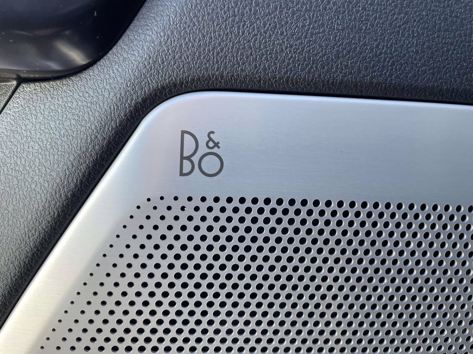 2026 White Metallic Ford Super Duty F-250 SRW Platinum 4X4 Truck