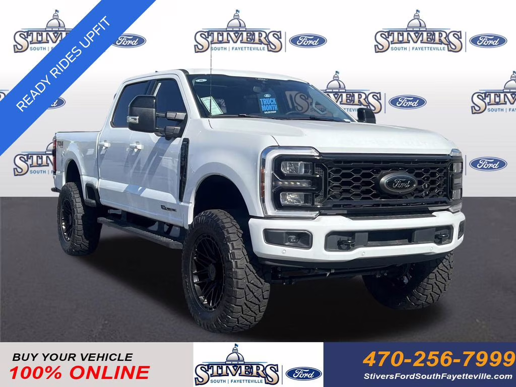 2025 Oxford White Ford Super Duty F-250 SRW Lariat 4X4 Truck