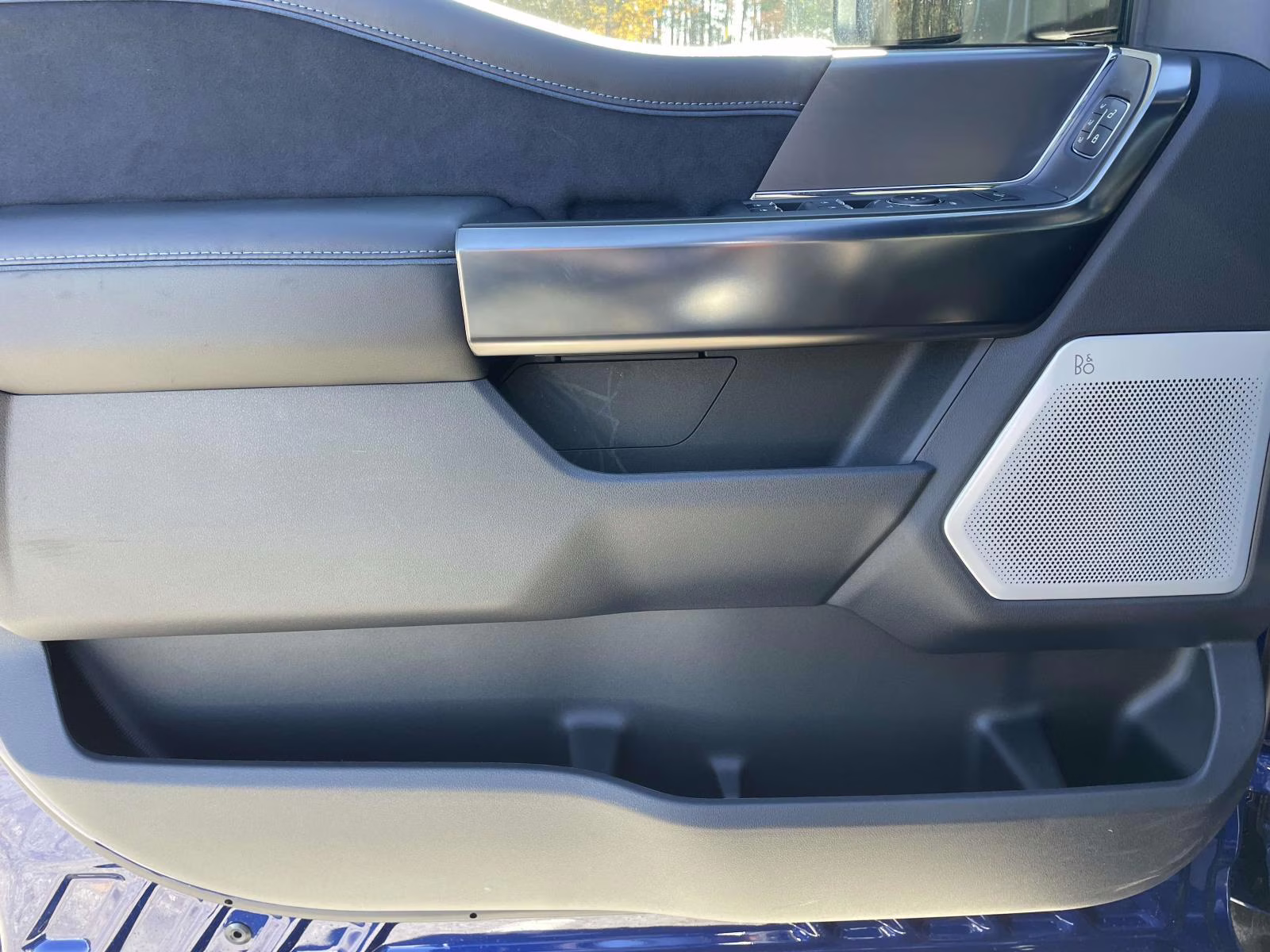 2026 Blue Metallic Ford Super Duty F-350 SRW Platinum 4X4 Truck