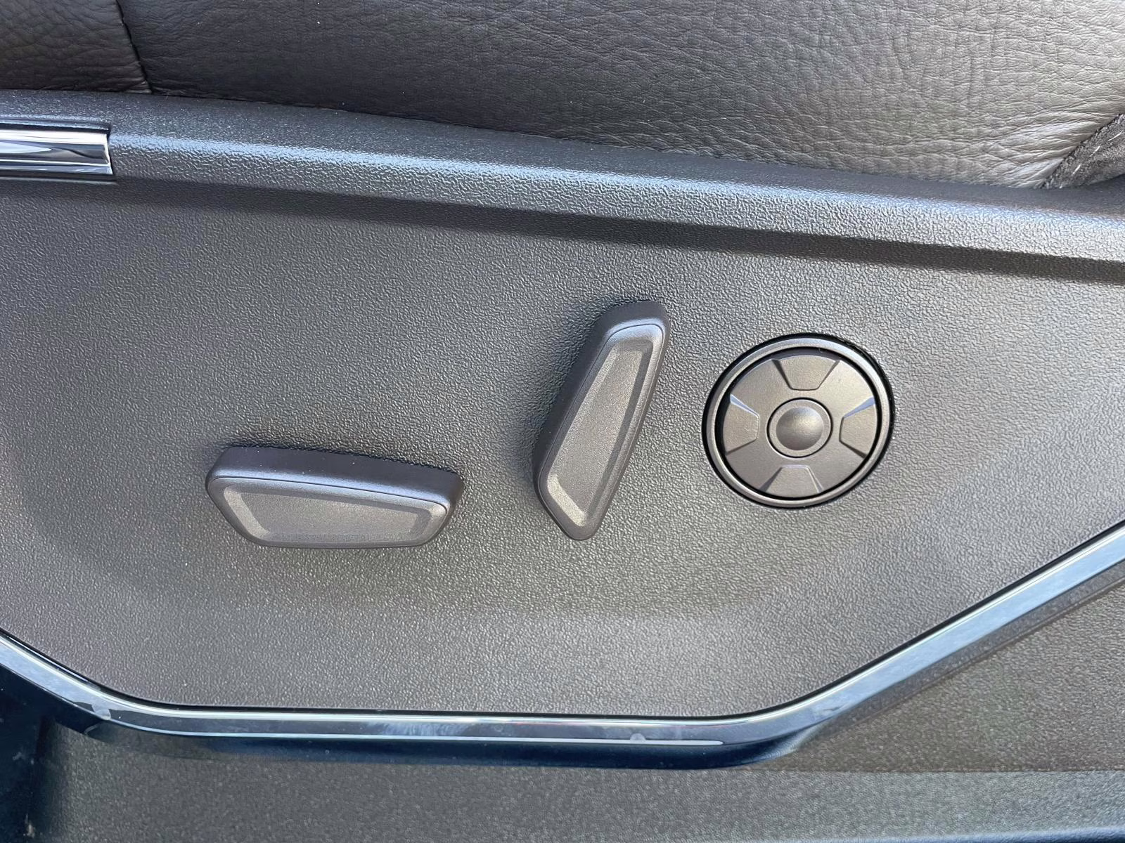 2026 Brown Ford Super Duty F-350 SRW King Ranch 4X4 Truck