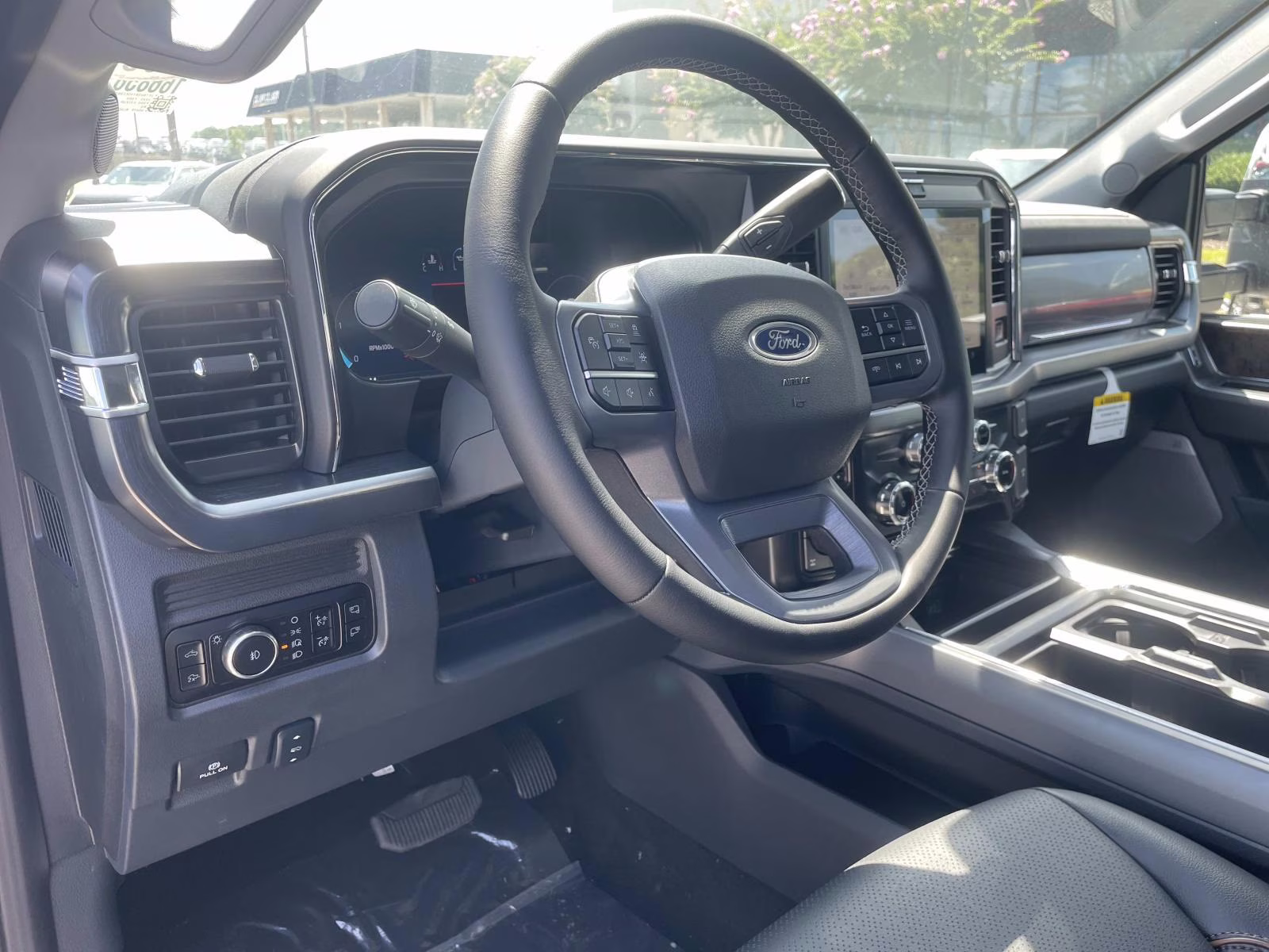 2025 Black Metallic Ford Super Duty F-350 SRW Lariat 4X4 Truck