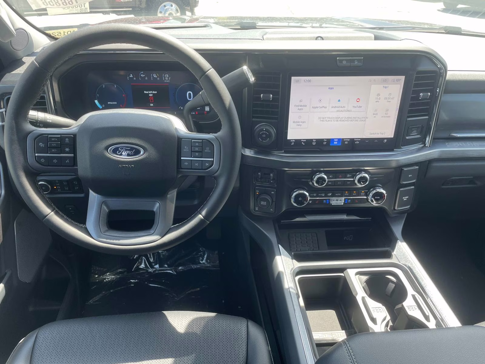 2025 Black Metallic Ford Super Duty F-350 SRW Lariat 4X4 Truck