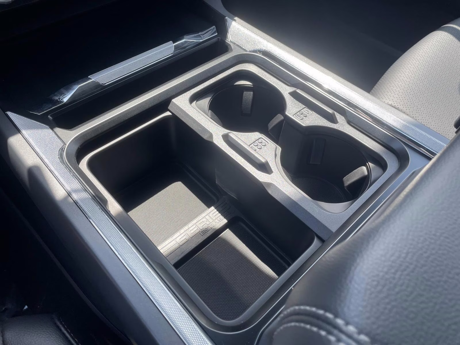 2025 Black Metallic Ford Super Duty F-350 SRW Lariat 4X4 Truck