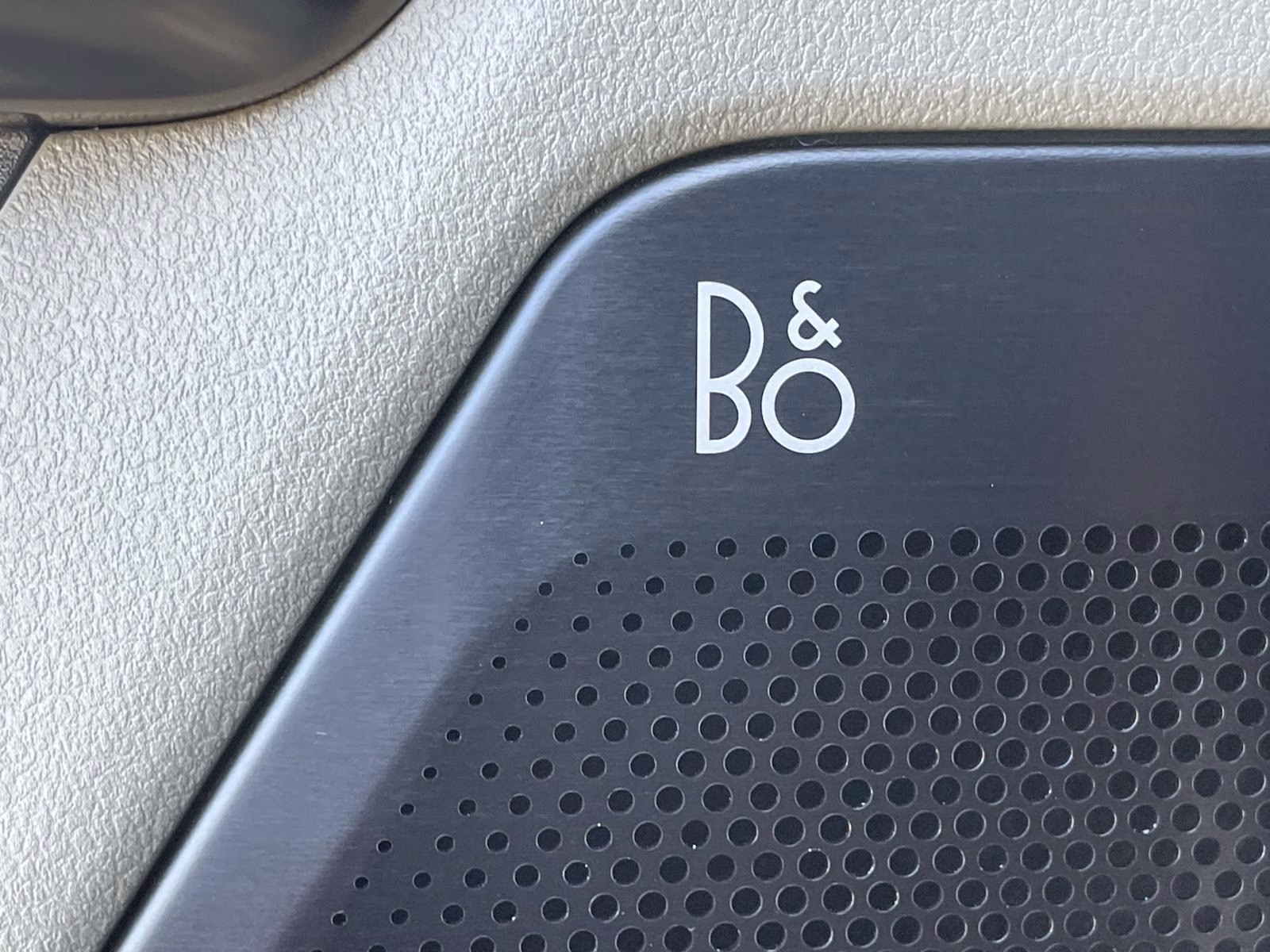 2026 Gray Metallic Ford Super Duty F-350 DRW Platinum 4X4 Truck