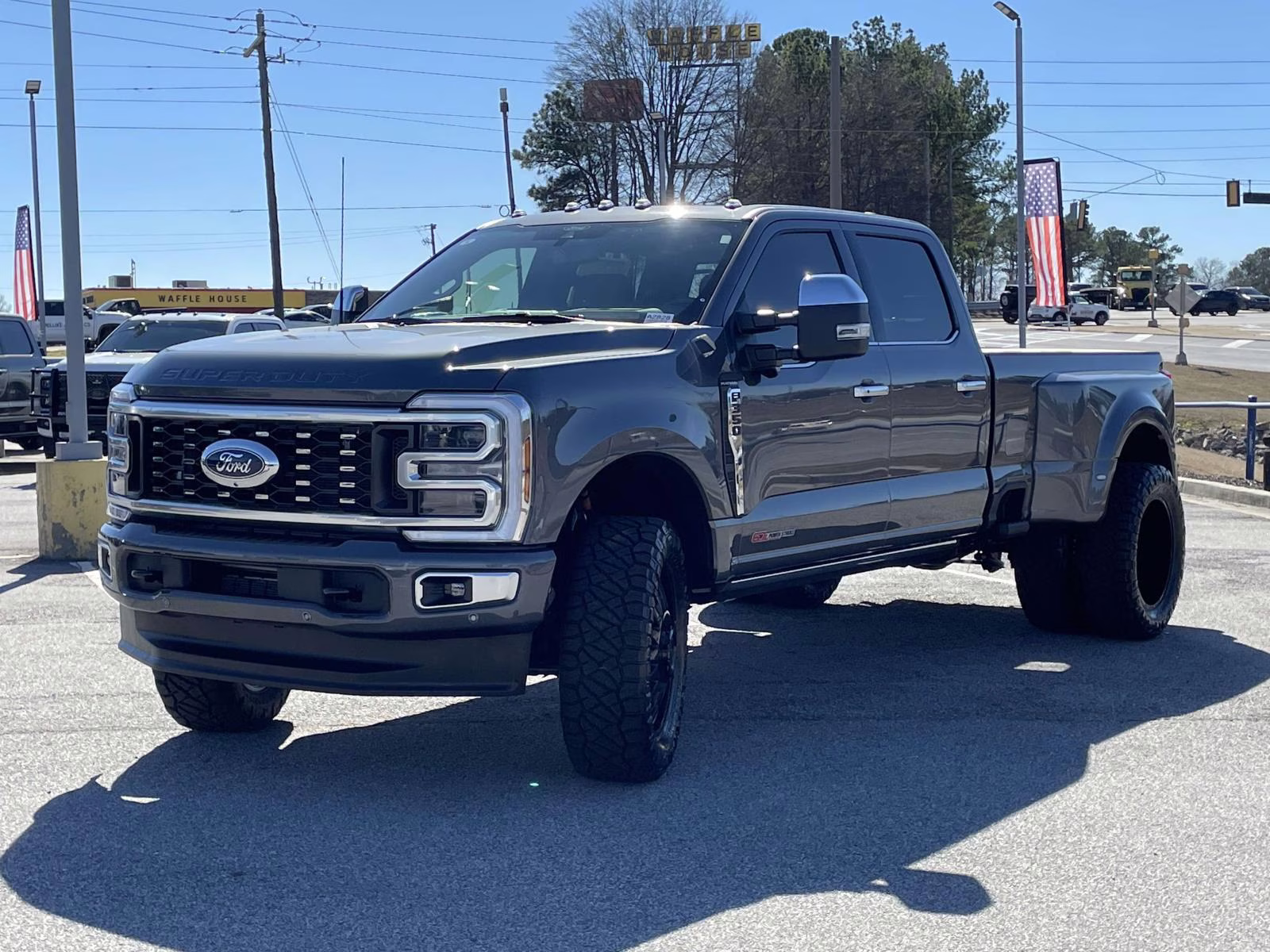 2026 Gray Metallic Ford Super Duty F-350 DRW Platinum 4X4 Truck