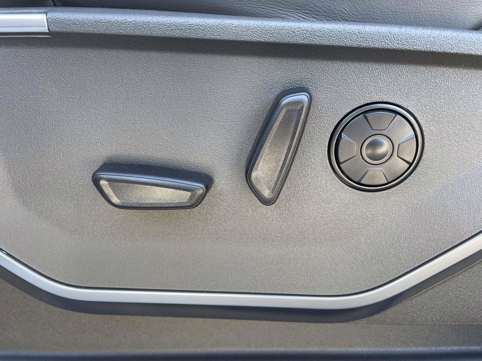 2026 Black Metallic Ford Super Duty F-450 DRW Platinum 4X4 Truck