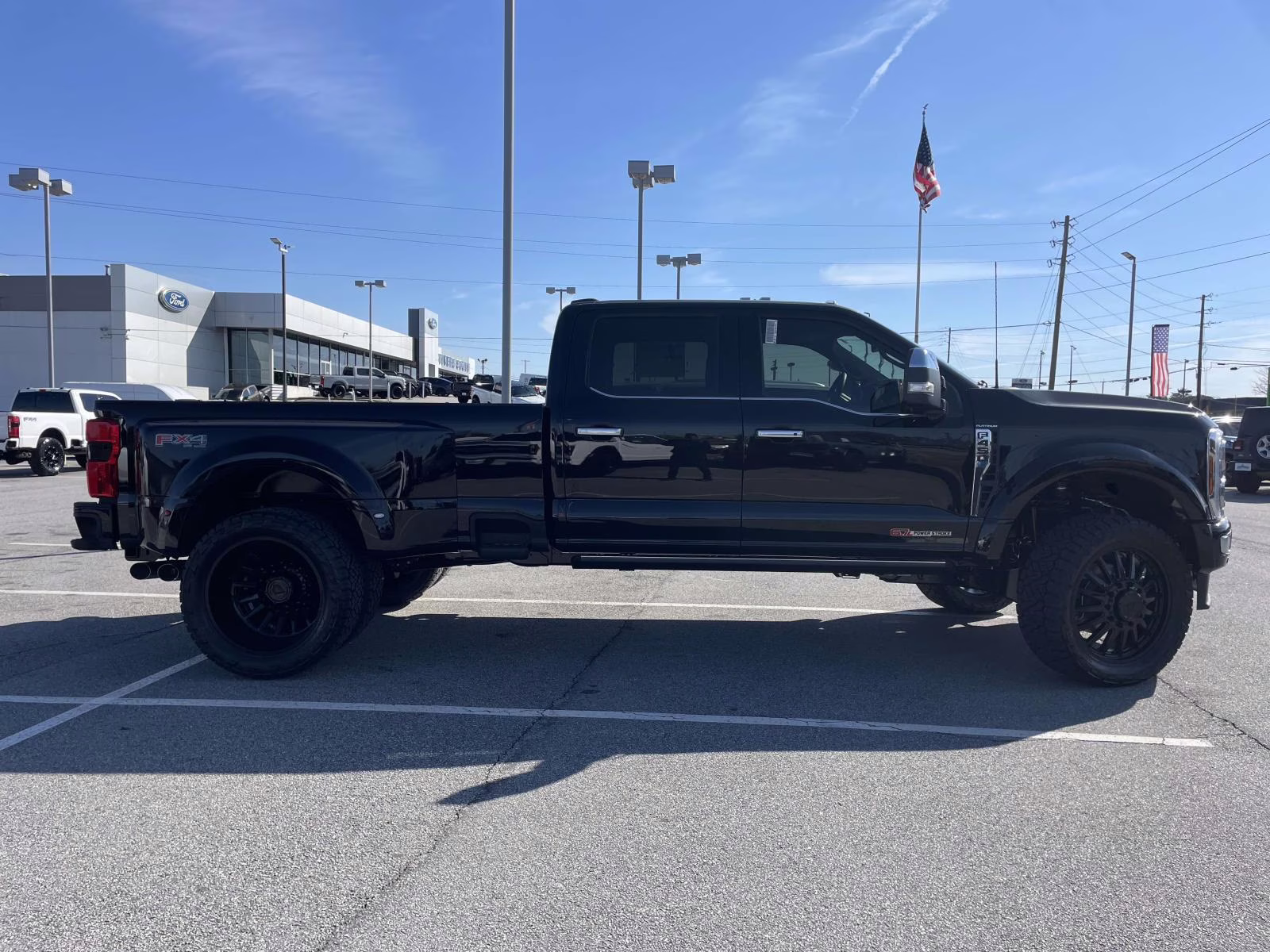 2026 Black Metallic Ford Super Duty F-450 DRW Platinum 4X4 Truck