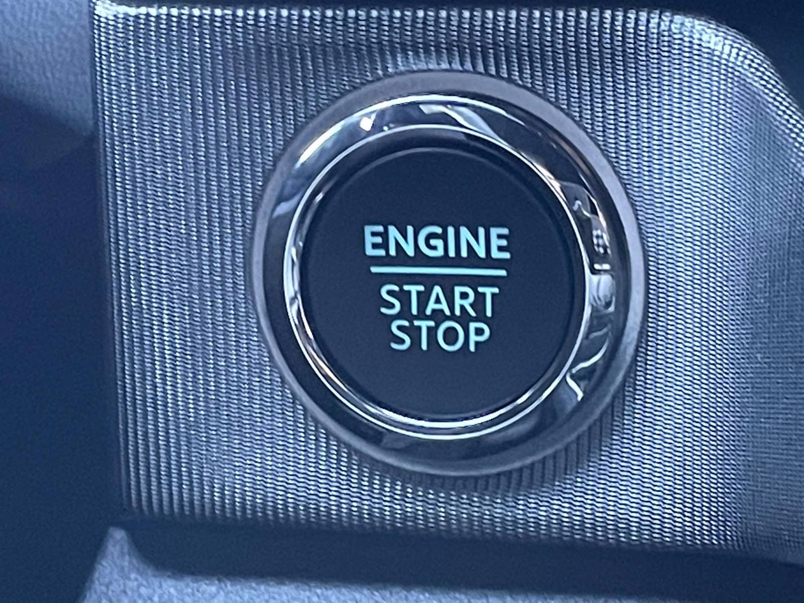 2026 White Metallic Ford Super Duty F-450 DRW Platinum 4X4 Truck