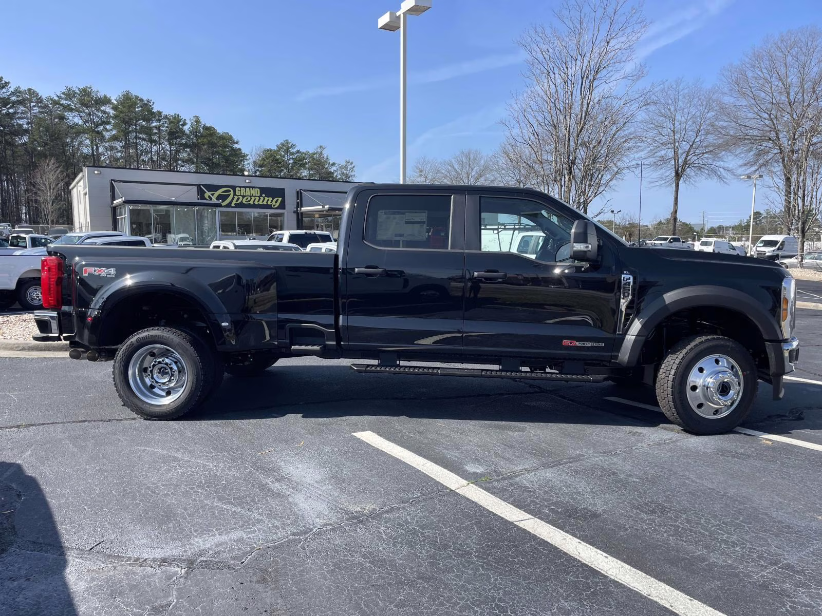 2026 Black Metallic Ford Super Duty F-450 DRW XL 4X4 Truck