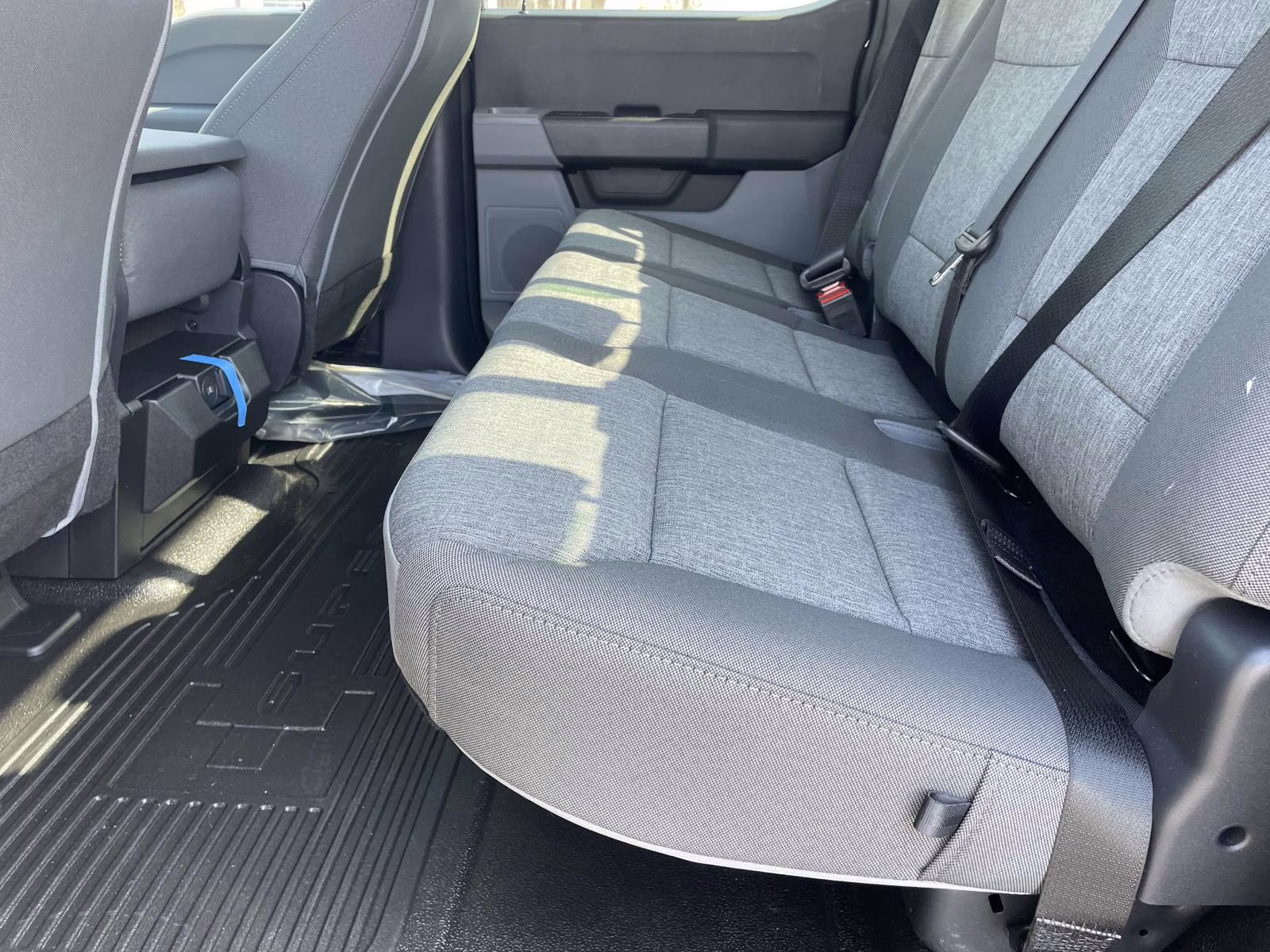 2026 Black Metallic Ford Super Duty F-450 DRW XL 4X4 Truck