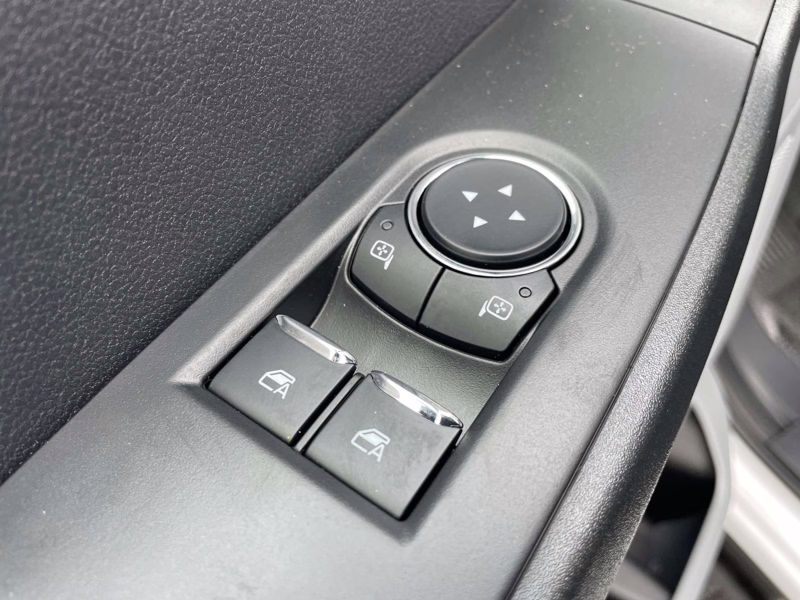 2026 Oxford White Ford Super Duty F-250 SRW XL RWD Truck