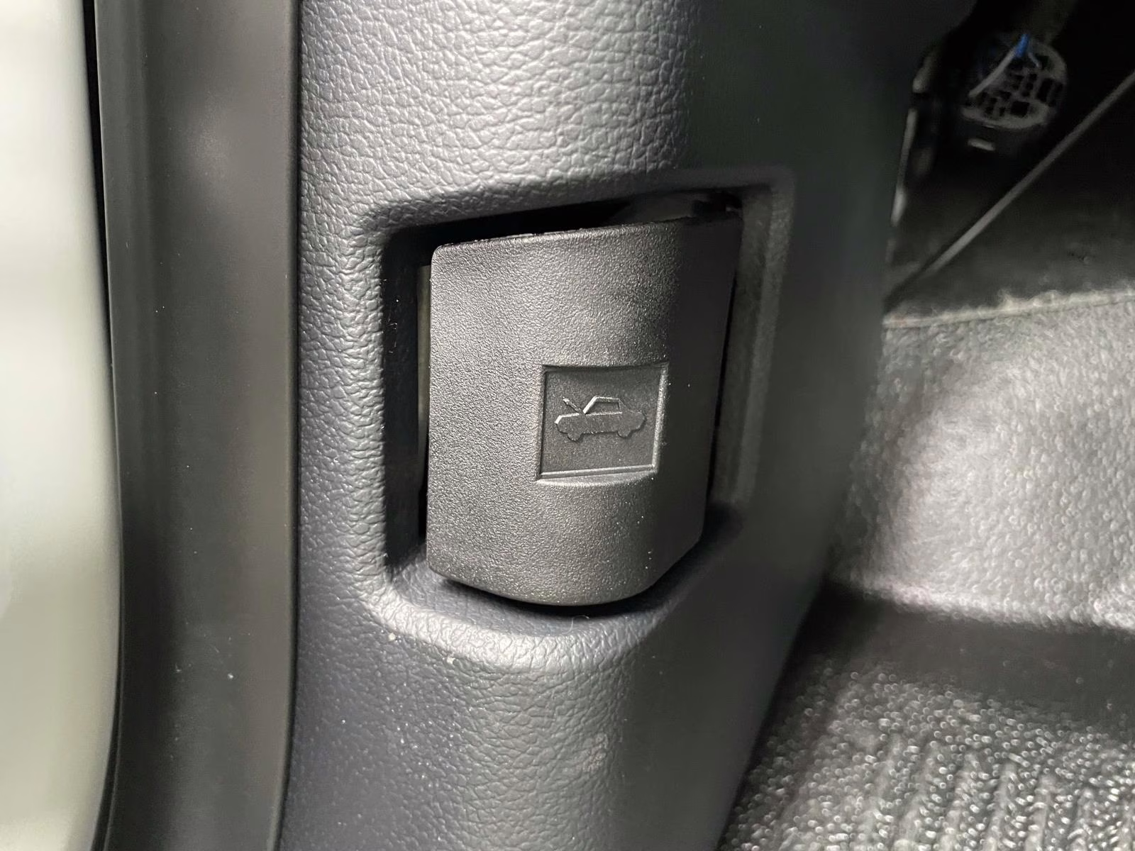 2026 Oxford White Ford Super Duty F-250 SRW XL RWD Truck