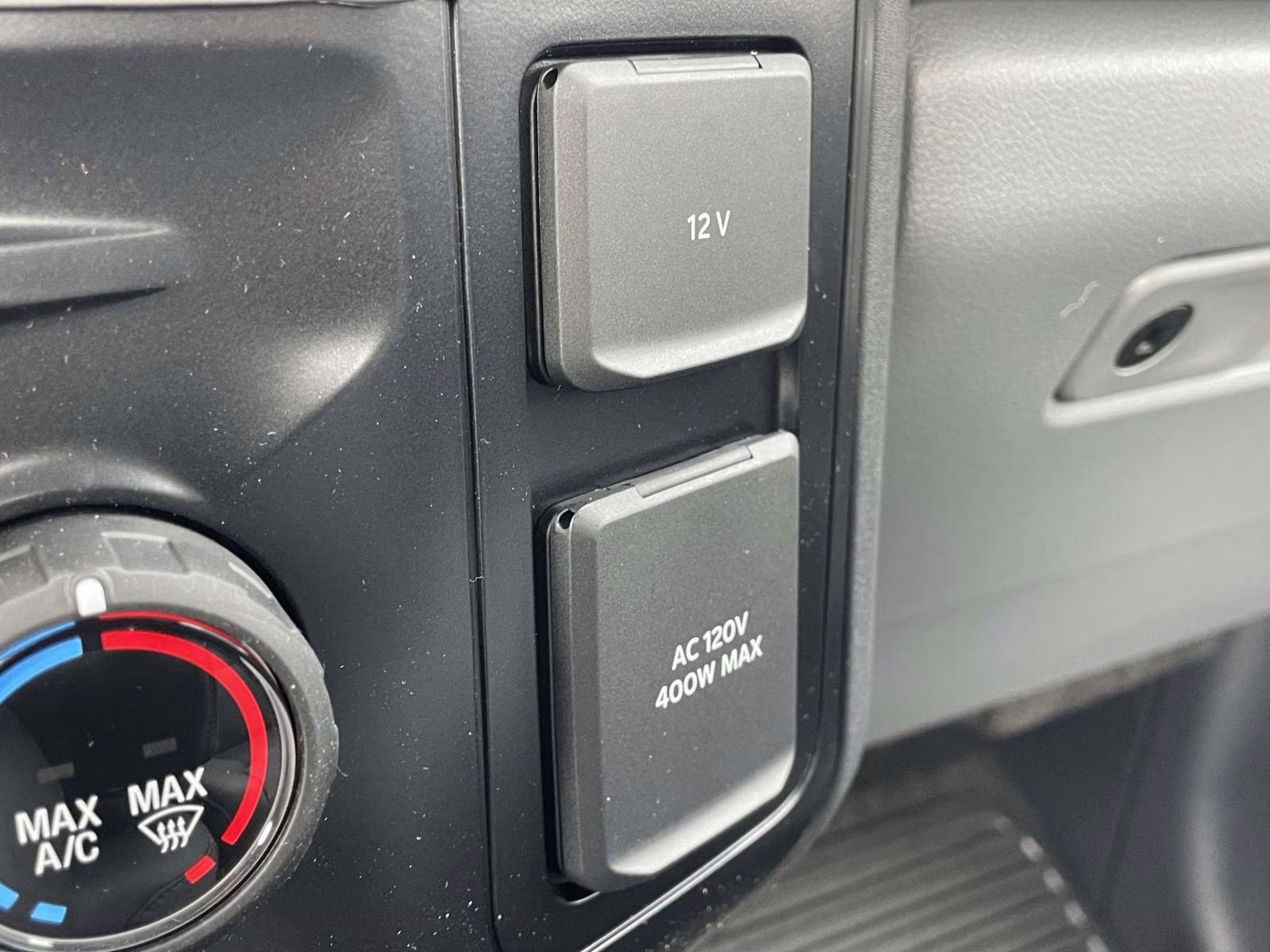 2026 Oxford White Ford Super Duty F-250 SRW XL RWD Truck