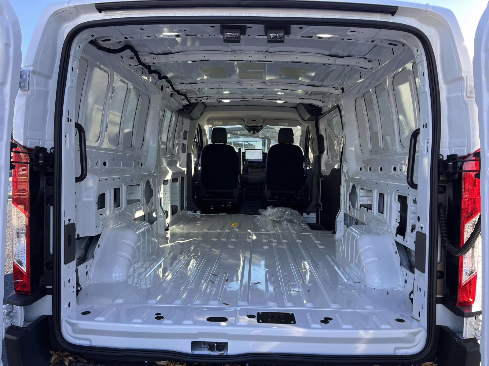 2025 Oxford White Ford Transit-350 Base AWD Van