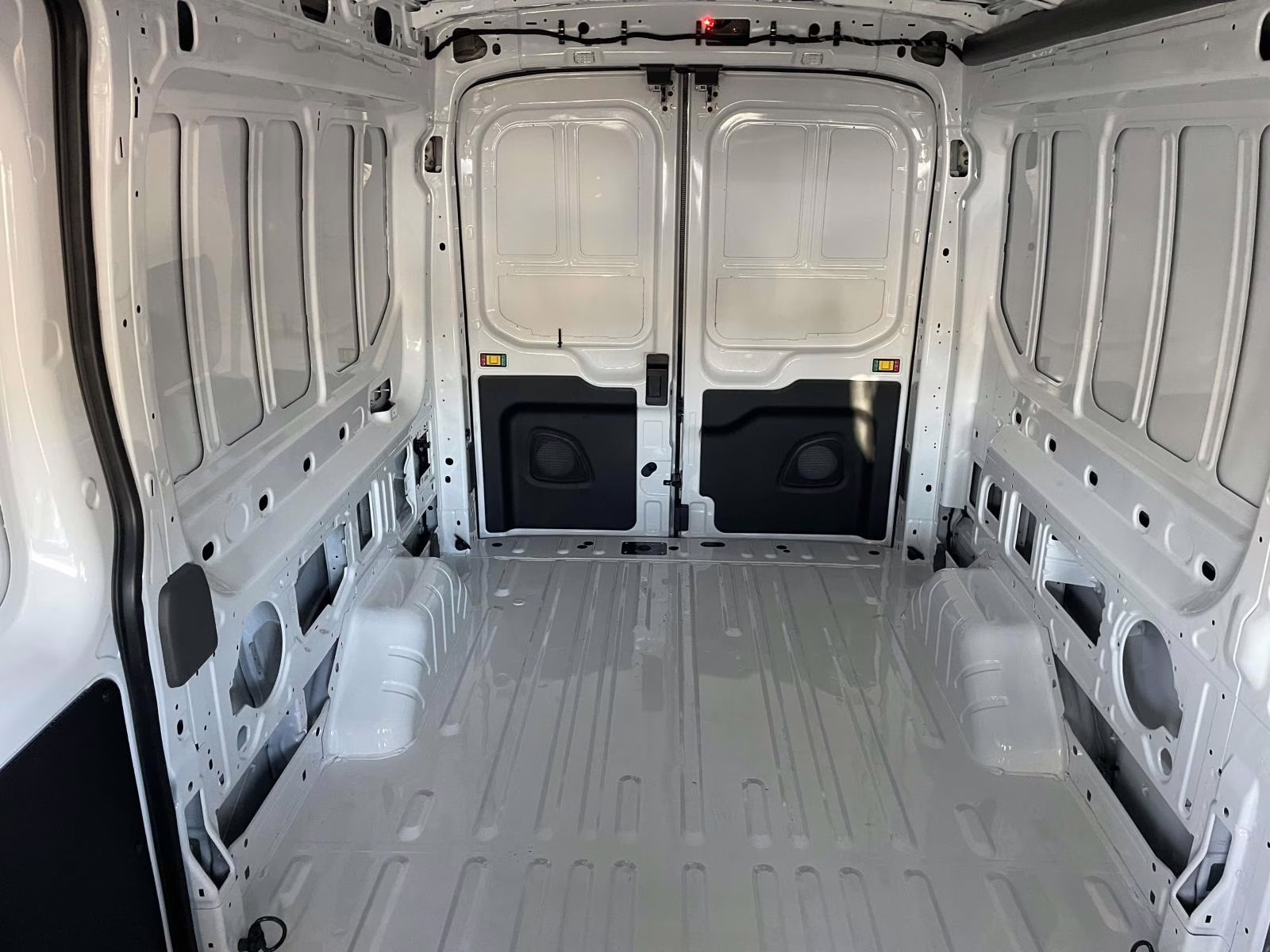 2026 Oxford White Ford Transit-350 Base RWD Van