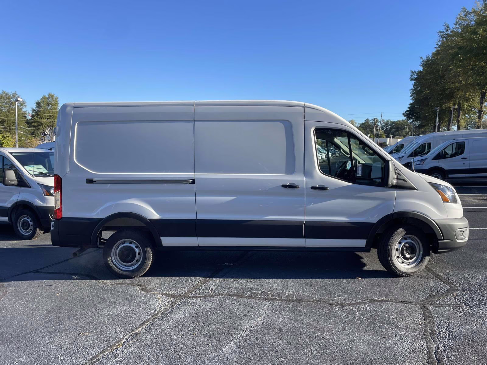 2026 Oxford White Ford Transit-250 Base RWD Van