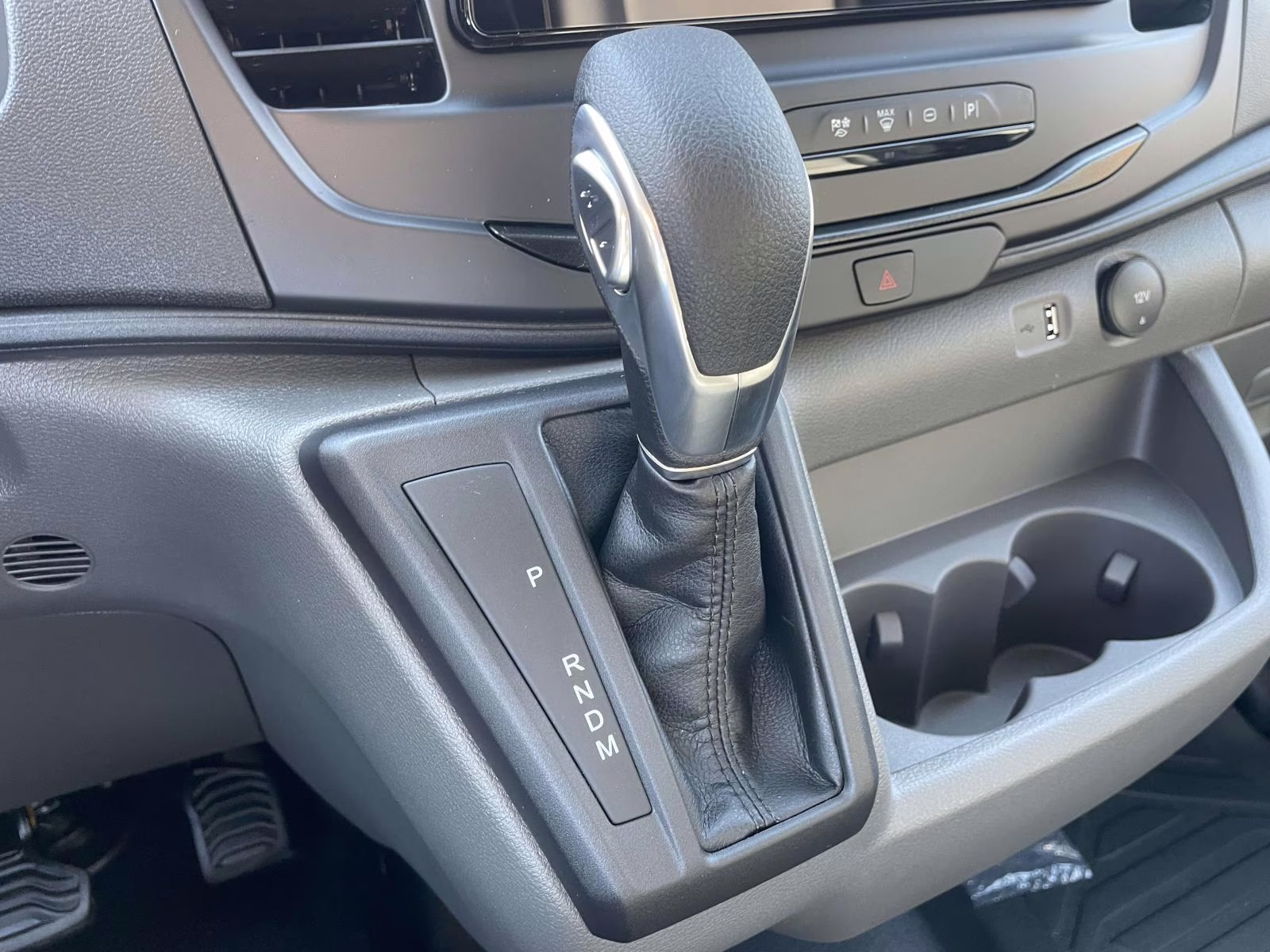 2026 Oxford White Ford Transit-250 Base RWD Van