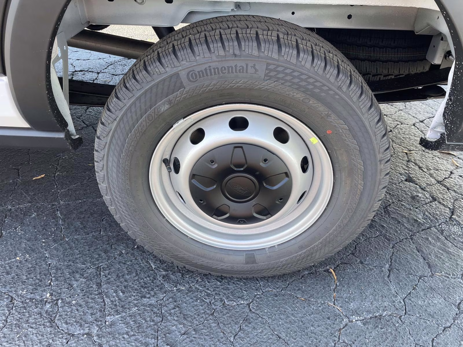 2026 Oxford White Ford Transit-250 Base RWD Van