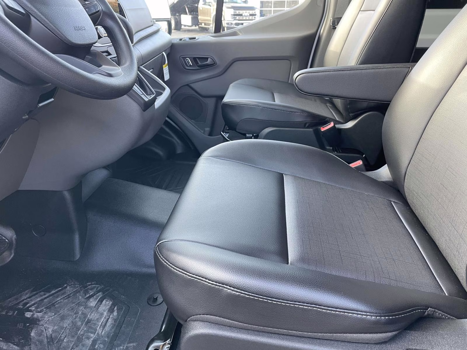 2026 Oxford White Ford Transit-250 Base RWD Van