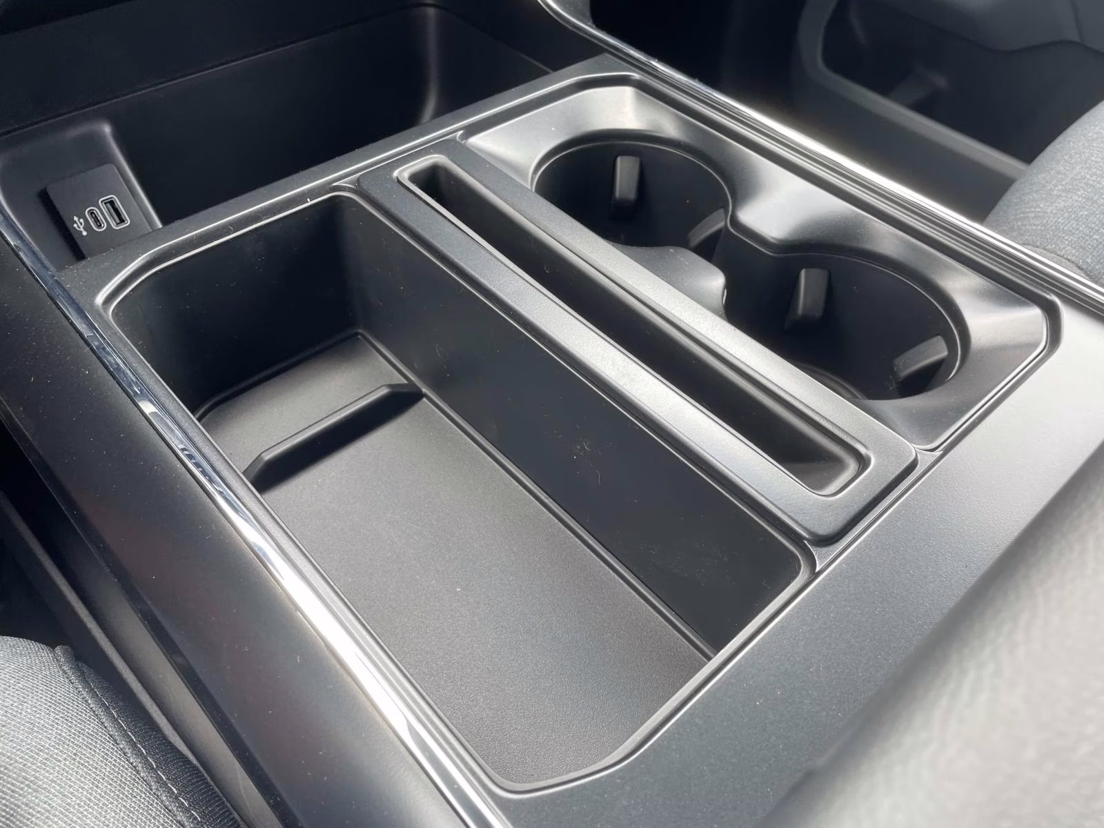 2025 Oxford White Ford F-150 XL 4X4 Truck