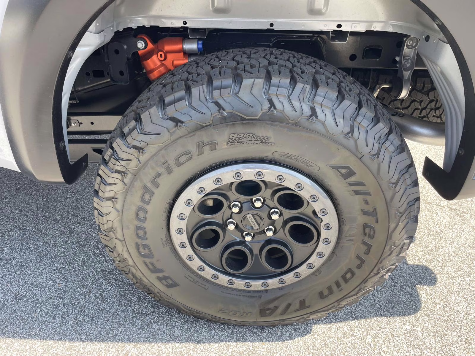 2025 White Metallic Ford F-150 Raptor 4X4 Truck