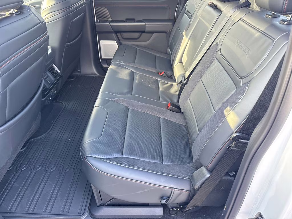 2025 Oxford White Ford F-150 Raptor 4X4 Truck