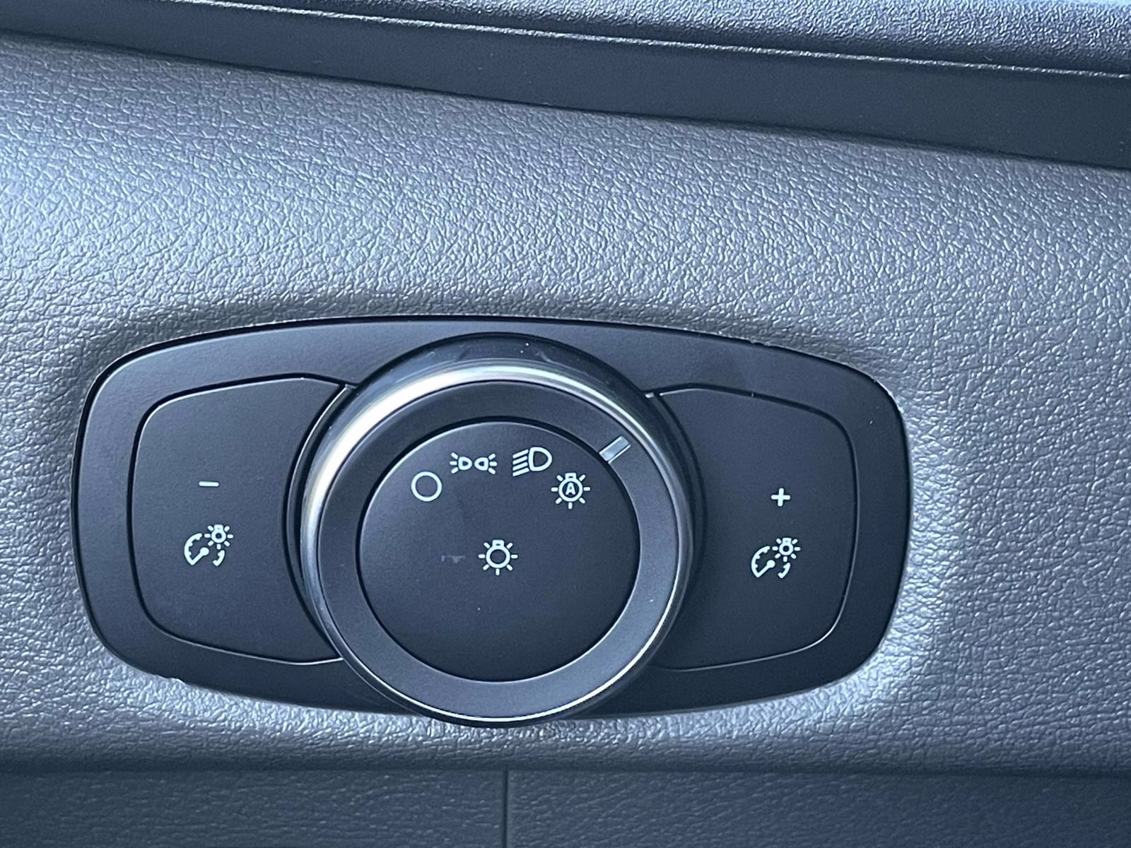 2025 Oxford White Ford Transit-150 Base RWD Van