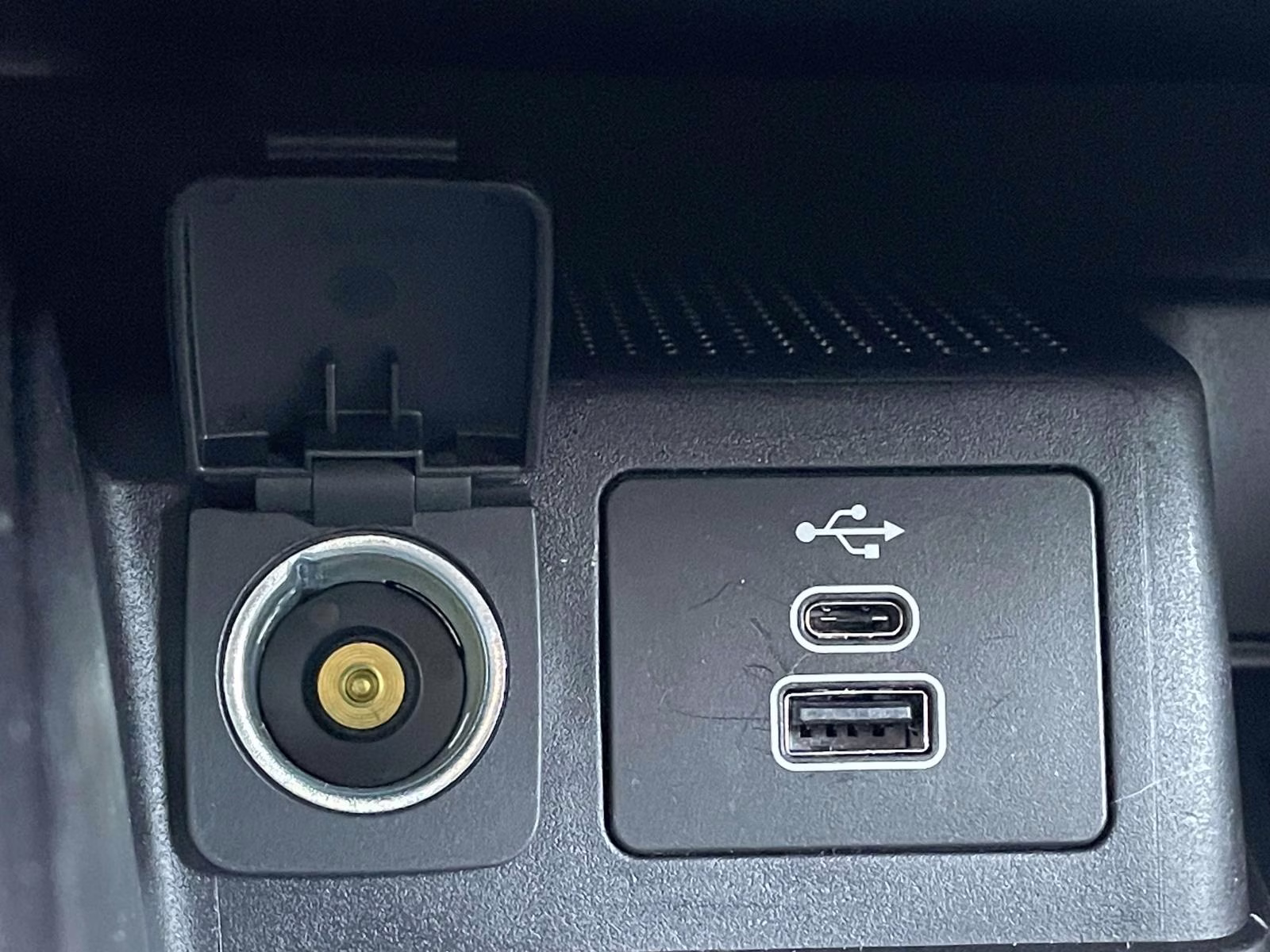 2025 Gray Metallic Ford Bronco Sport Outer Banks 4X4 SUV