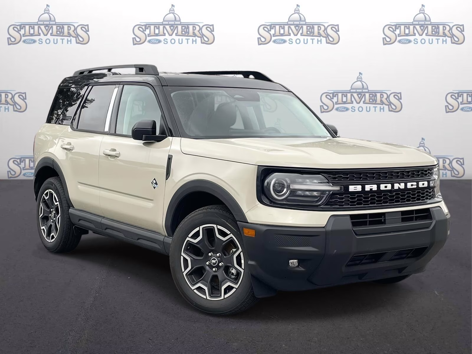 2025 Desert Sand Ford Bronco Sport Outer Banks 4X4 SUV
