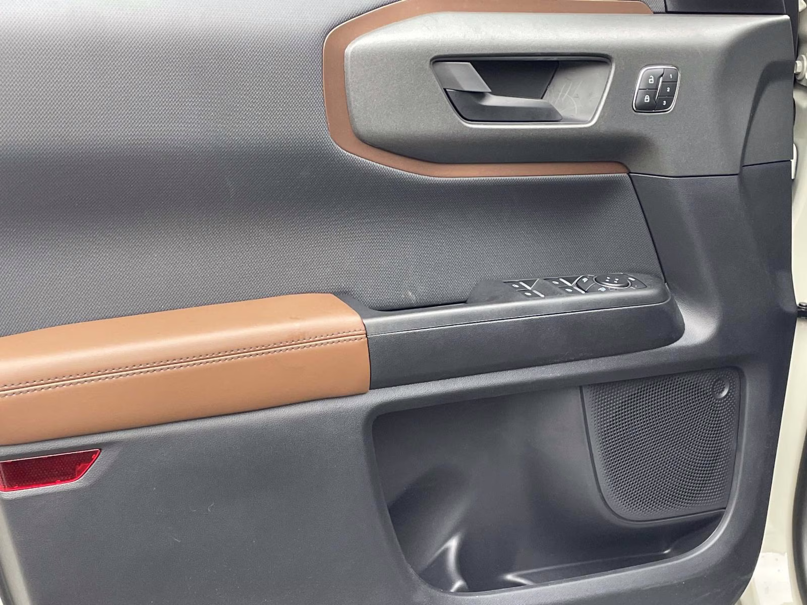 2025 Desert Sand Ford Bronco Sport Outer Banks 4X4 SUV