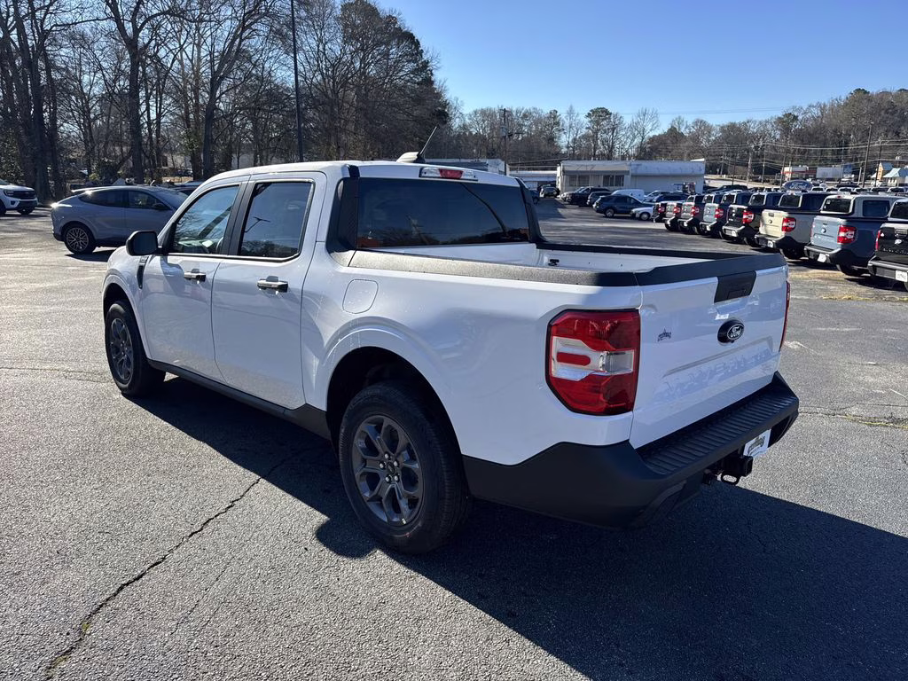 2026 Oxford White Ford Maverick XLT AWD Truck