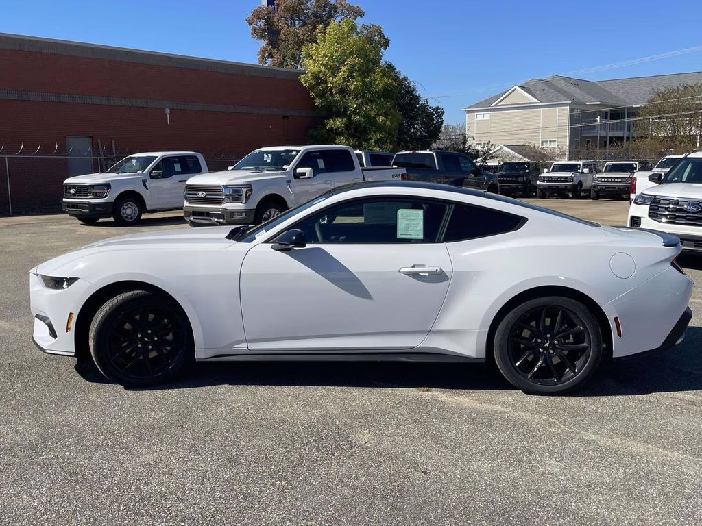 2026 Oxford White Ford Mustang EcoBoost RWD Coupe