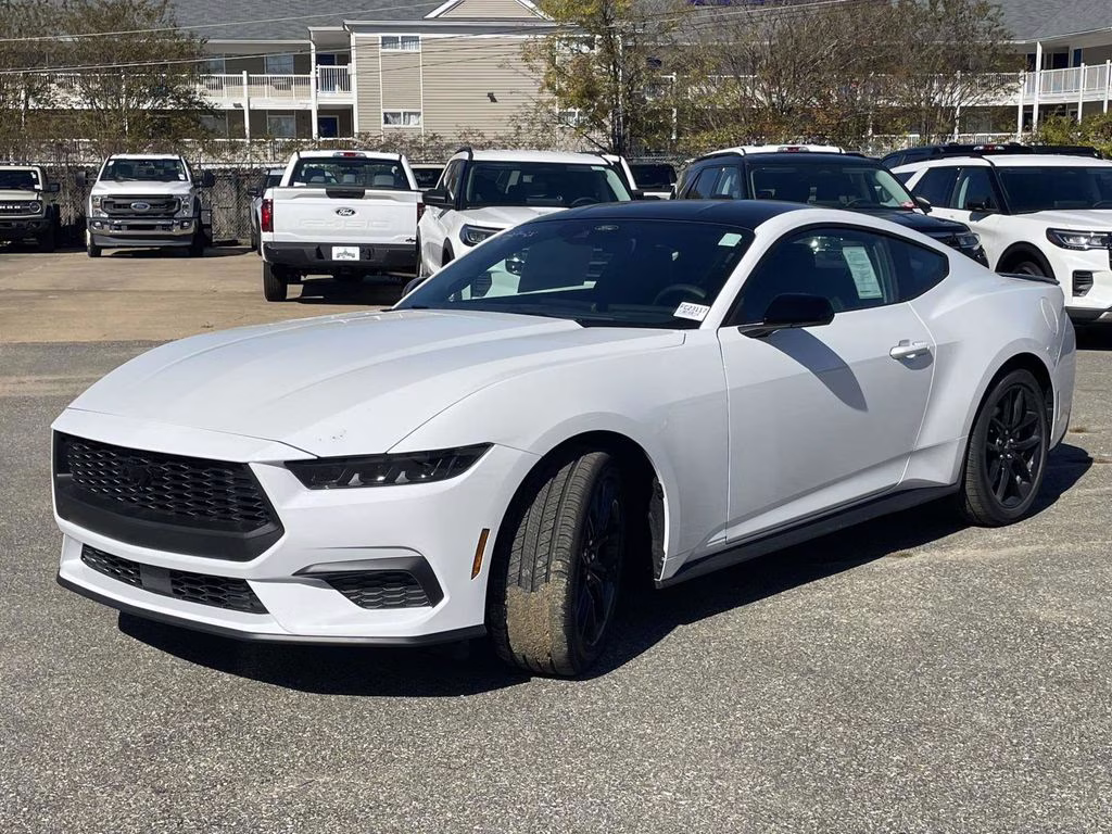 2026 Oxford White Ford Mustang EcoBoost RWD Coupe