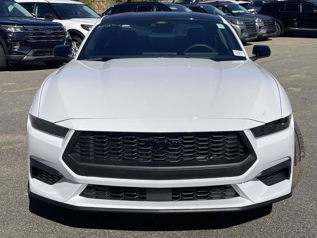 2026 Oxford White Ford Mustang EcoBoost RWD Coupe