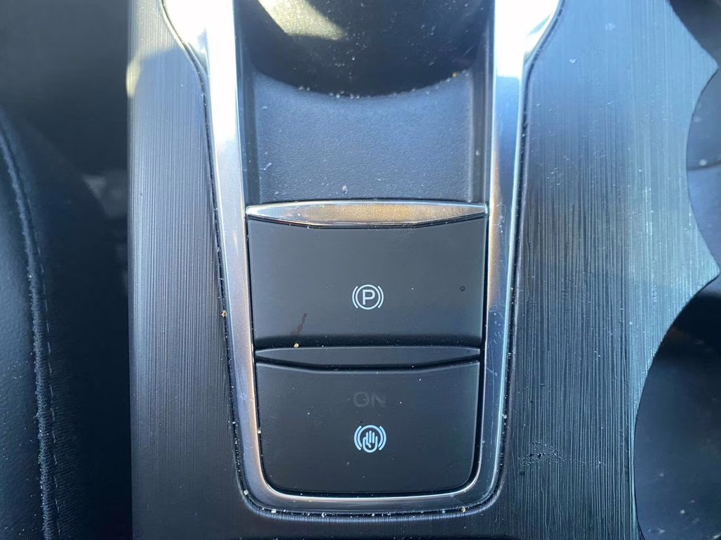 2025 Carbonized Gray Metallic Ford Escape Hybrid ST-Line FWD SUV