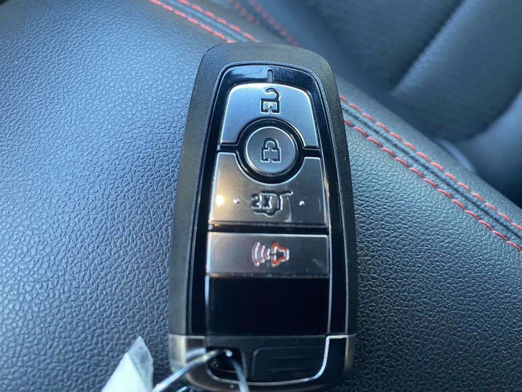 2025 Carbonized Gray Metallic Ford Escape Hybrid ST-Line FWD SUV