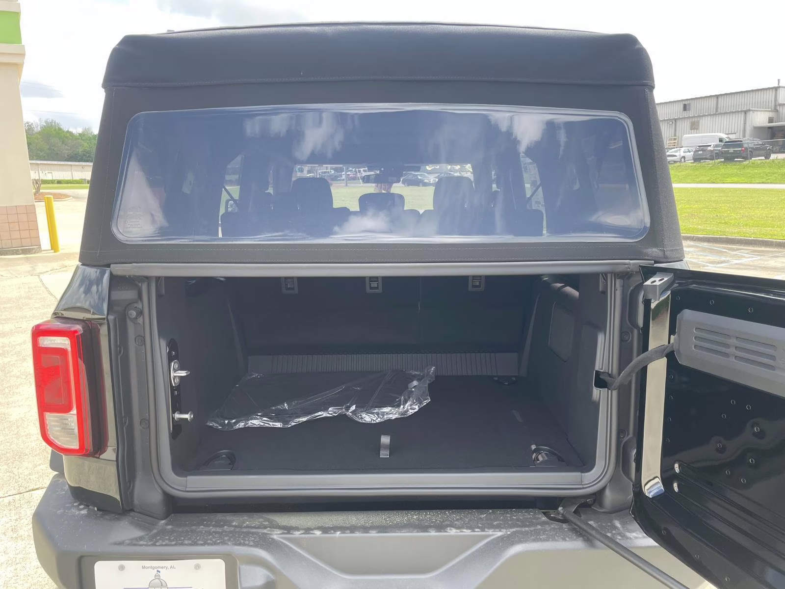 2025 Shadow Black Ford Bronco Base 4X4 SUV