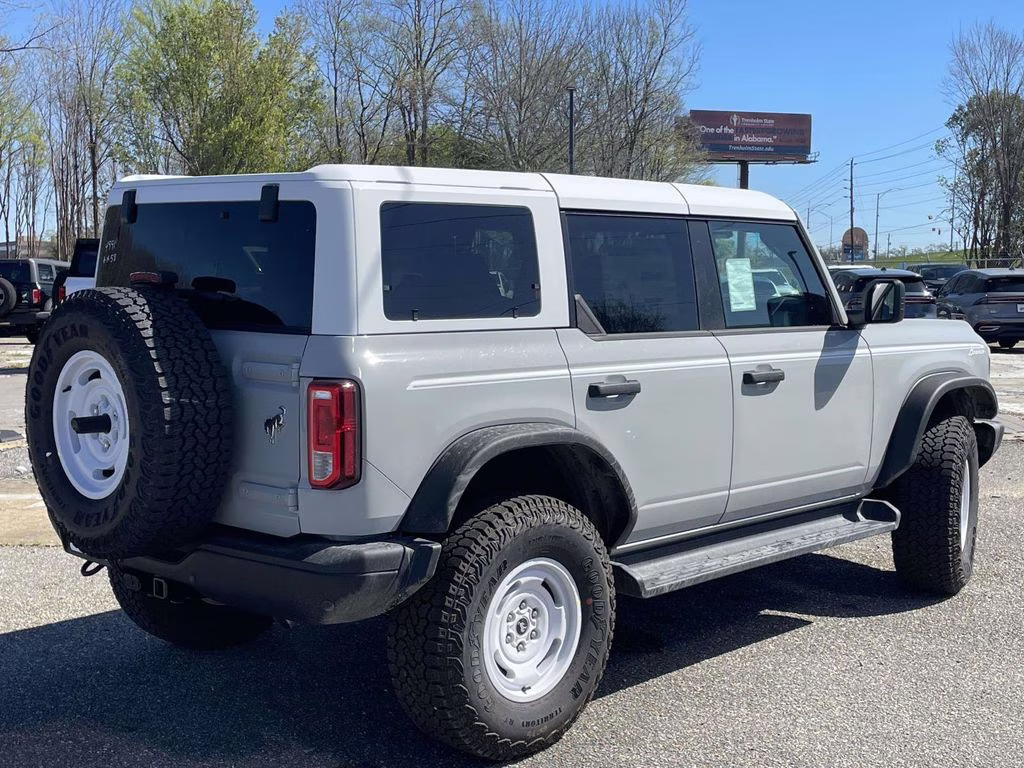 2026 Avalanche Gray Ford Bronco Heritage Edition 4X4 SUV