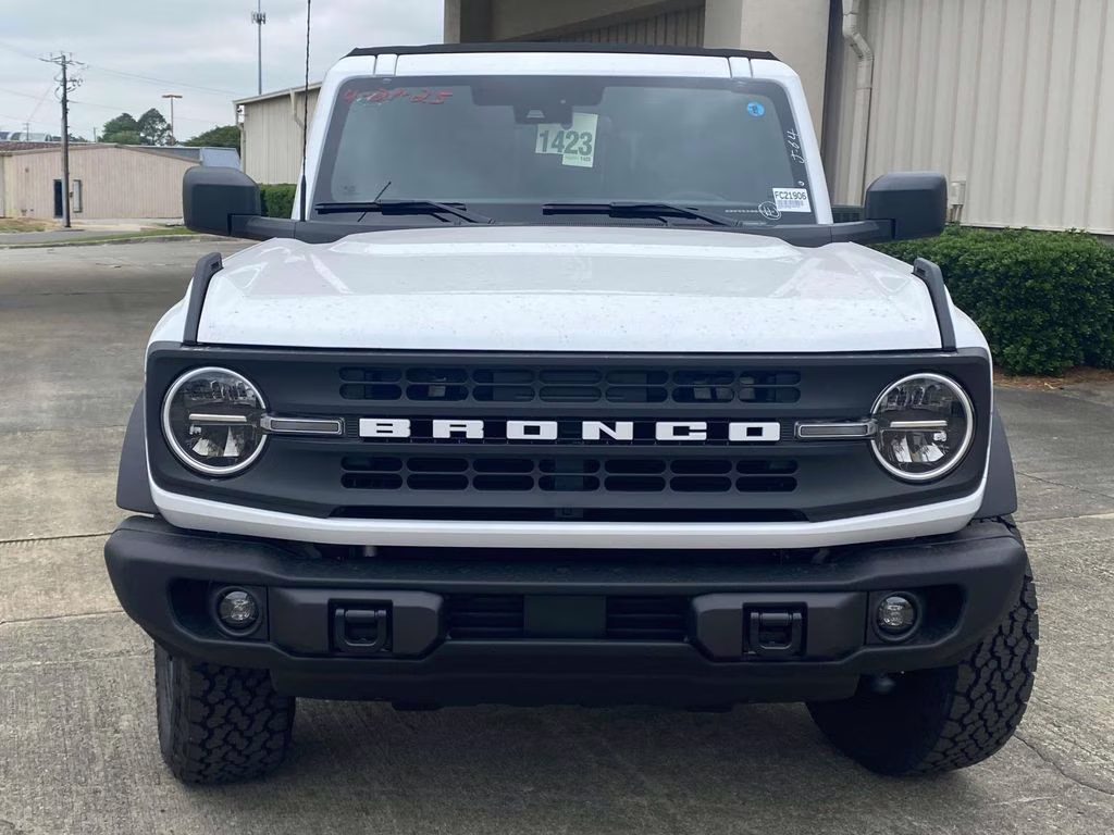 2025 Oxford White Ford Bronco Big Bend 4X4 SUV