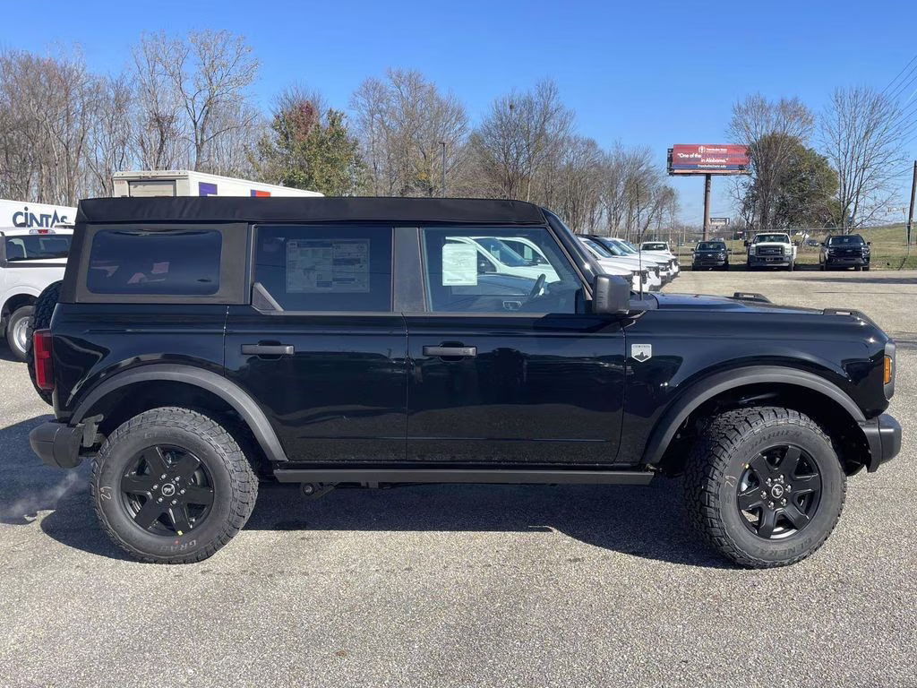 2025 Shadow Black Ford Bronco Big Bend 4X4 SUV
