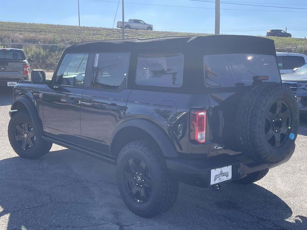 2025 Shadow Black Ford Bronco Big Bend 4X4 SUV