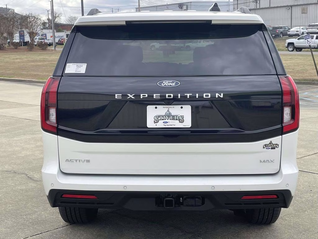 2026 Star White Metallic Tri-Coat Ford Expedition Max Active RWD SUV