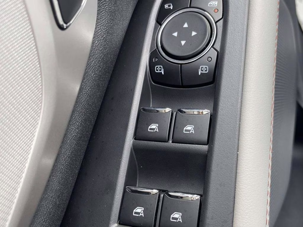 2025 Black Metallic Ford Expedition Max Active RWD SUV