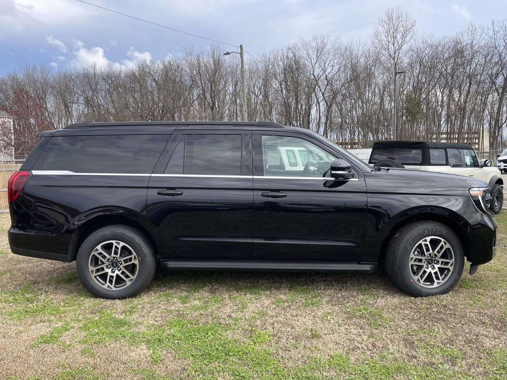 2026 Agate Black Metallic Ford Expedition Max Active RWD SUV