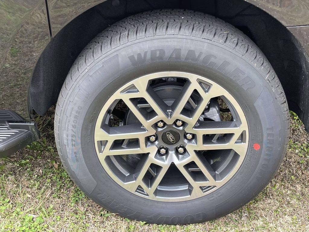 2026 Agate Black Metallic Ford Expedition Max Active RWD SUV