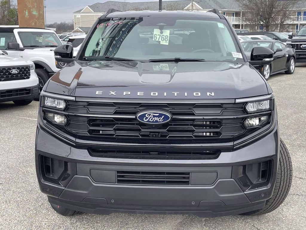 2026 Dark Matter Gray Metallic Ford Expedition Max Active RWD SUV