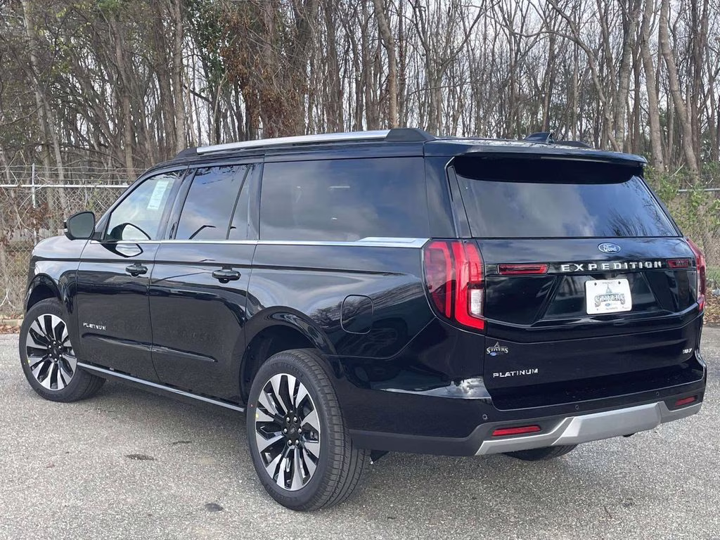 2025 Agate Black Metallic Ford Expedition Max Platinum 4X4 SUV