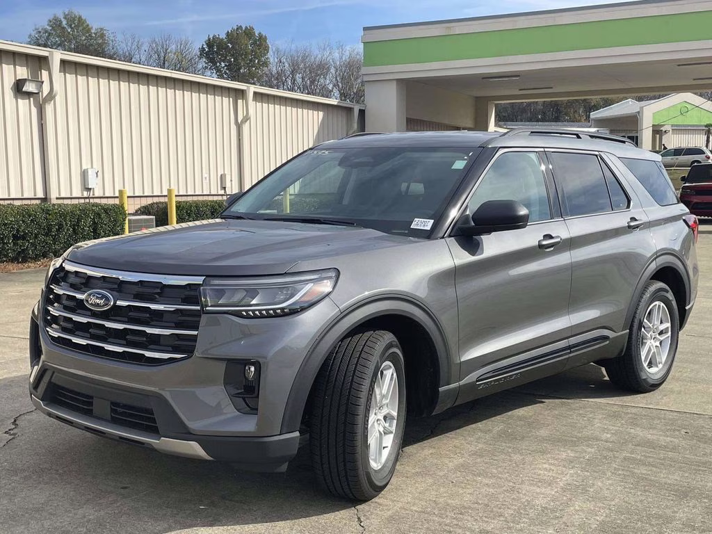 2026 Carbonized Gray Metallic Ford Explorer Active RWD SUV