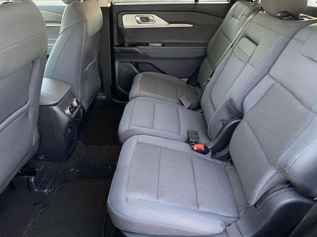 2025 Carbonized Gray Metallic Ford Explorer Active RWD SUV